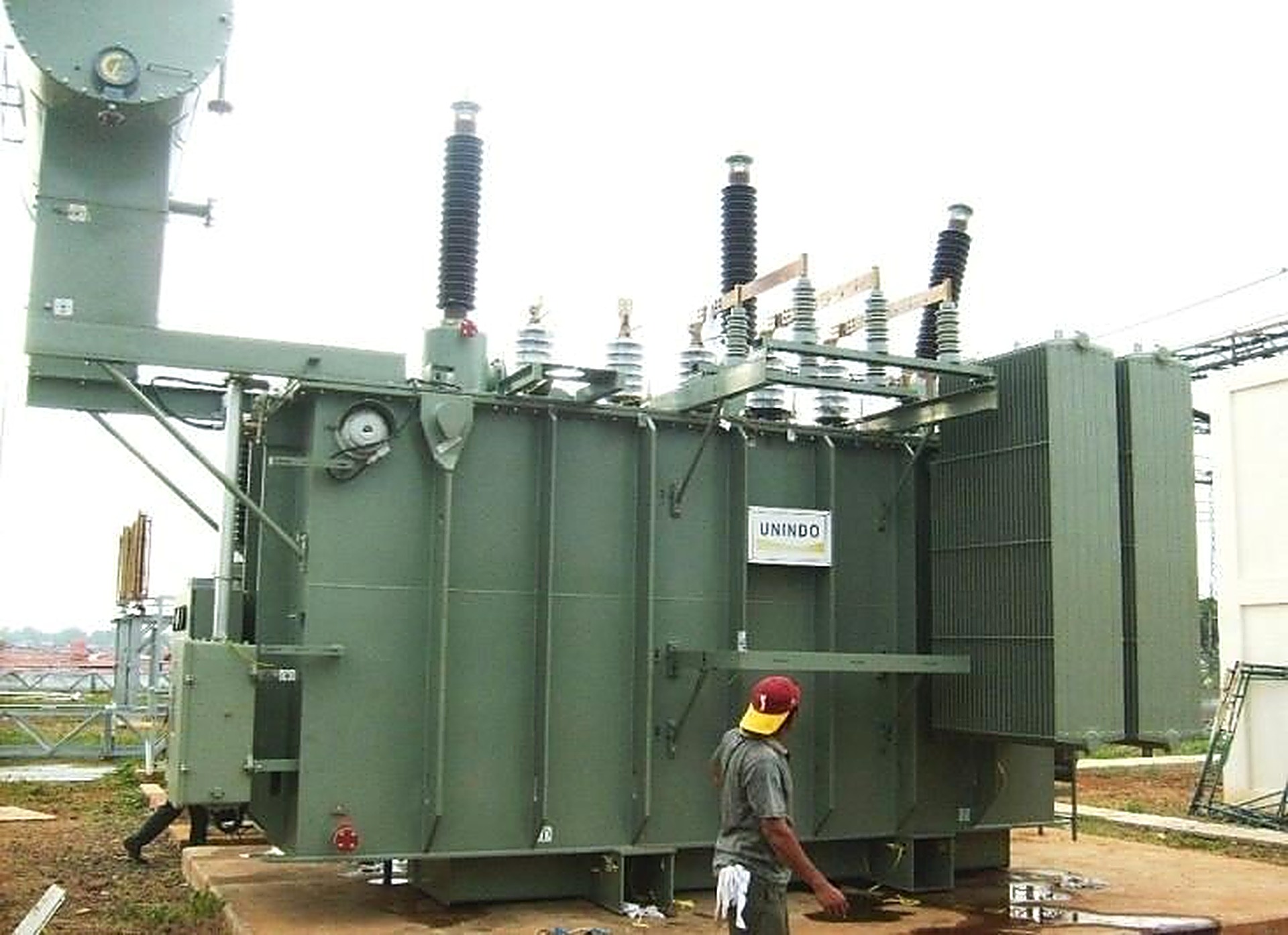 Sinar Silo Sinai Selesaikan Erection Trafo 60 MVA di Gardu Induk Tambun