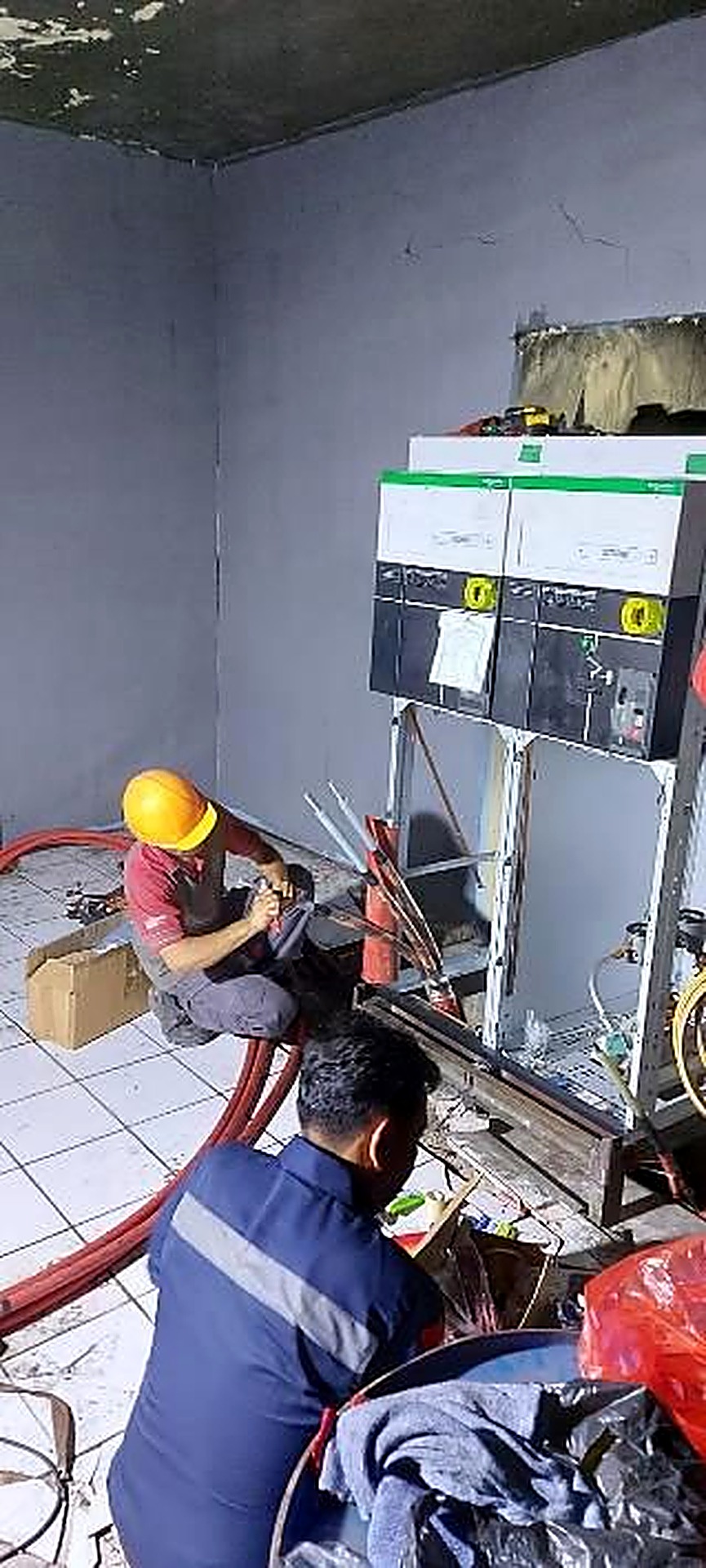 Kubikel Tegangan Menengah 20 kV